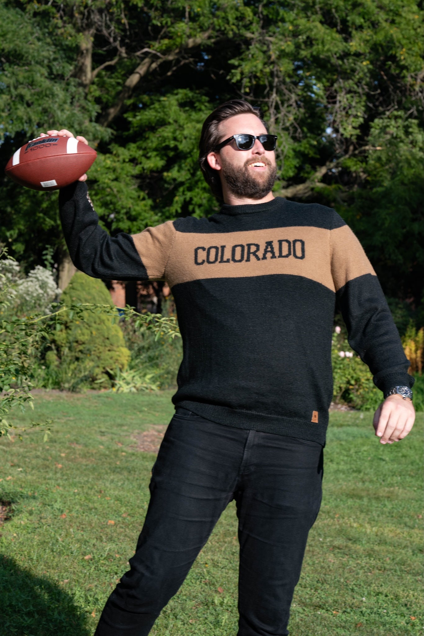 Colorado Black and Tan Alpaca Sweater